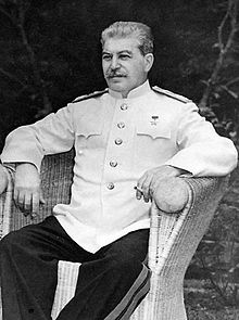 220px-Stalin_1945.jpg
