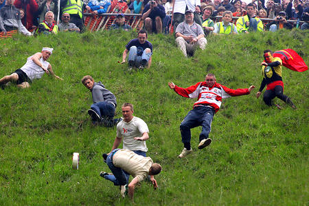 Cheese-Rolling.jpg